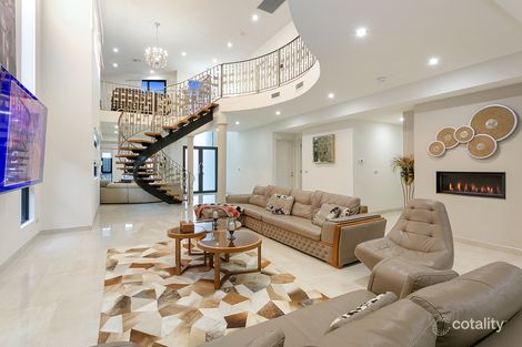 Property photo of 73 Dobroyd Drive Elizabeth Hills NSW 2171