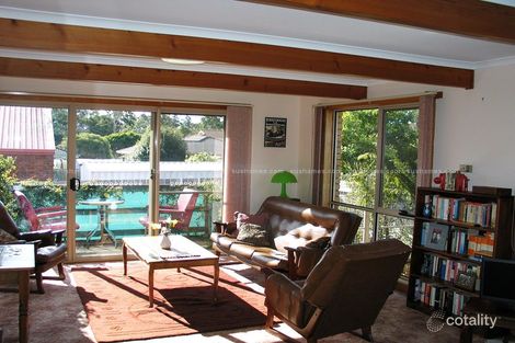 Property photo of 2/2 Avion Court Devonport TAS 7310