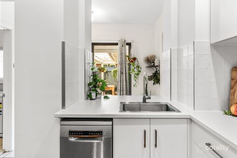 Property photo of 17 Park Avenue Pennington SA 5013