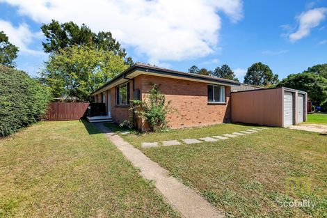 6 Forsyth Pl, Charnwood, ACT 2615