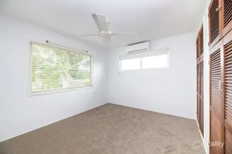 Property photo of 15 Howe Street Webb QLD 4860