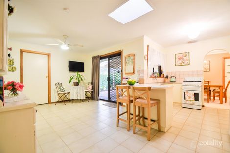 Property photo of 4 Lexcen Grove Happy Valley SA 5159