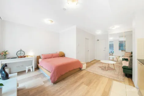 42/13 Ernest St, Crows Nest, NSW 2065