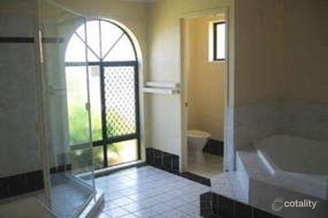 Property photo of 15 Ivanhoe Place Kuraby QLD 4112