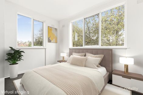 Property photo of 2/2-4 Warra Street Toorak VIC 3142