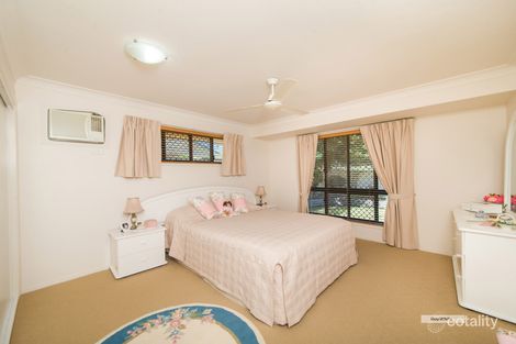 Property photo of 4 Mungarra Drive Kawana QLD 4701