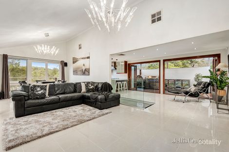 Property photo of 25 Fossickers Way Warrandyte VIC 3113