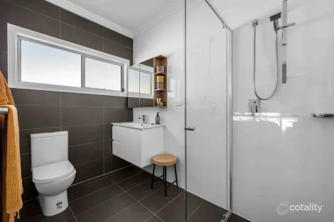 Property photo of 2 Hook Close Shell Cove NSW 2529