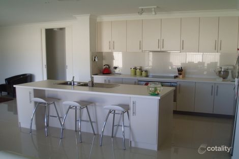 Property photo of 10 Davidson Place Griffith NSW 2680