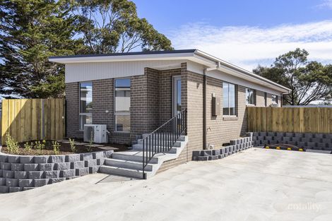 2/7 Amos Pl, Swansea, TAS 7190