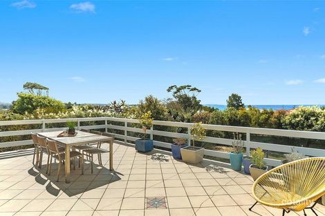 Property photo of 22 Gibraltar Avenue Kiama Downs NSW 2533