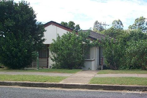 Property photo of 36 Arura Street Mansfield QLD 4122