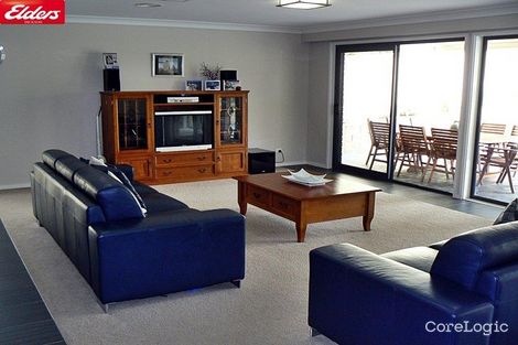 Property photo of 31 Mirrabucca Crescent Giralang ACT 2617