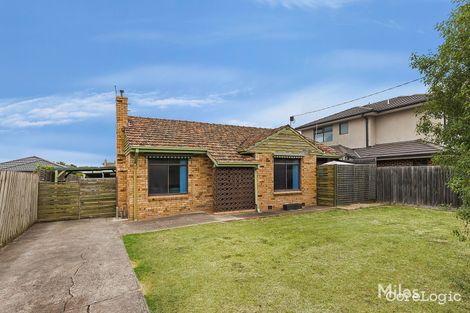 Property photo of 22 Dalveen Road Ivanhoe VIC 3079