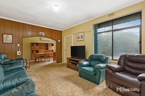 Property photo of 22 Dalveen Road Ivanhoe VIC 3079