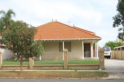 17 Moss St, East Fremantle, WA 6158