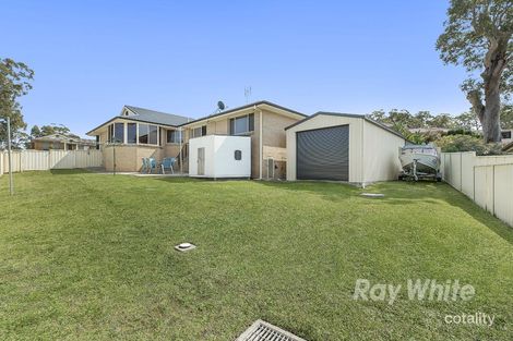 Property photo of 4 Karina Place Bolton Point NSW 2283