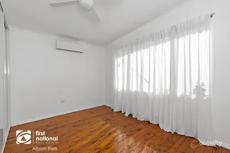 Property photo of 8 Devon Road Dapto NSW 2530