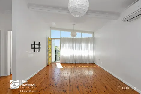 Property photo of 8 Devon Road Dapto NSW 2530