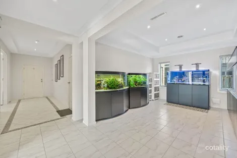 Property photo of 10 Laburnum Street Berwick VIC 3806