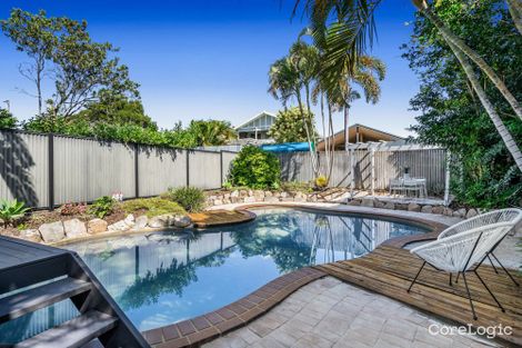 Property photo of 59A Carlton Terrace Wynnum QLD 4178