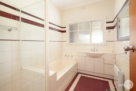 Property photo of 18 Fisher Street Wendouree VIC 3355