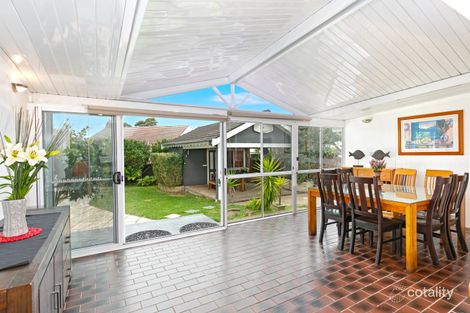 Property photo of 16 Anzio Avenue Allambie Heights NSW 2100