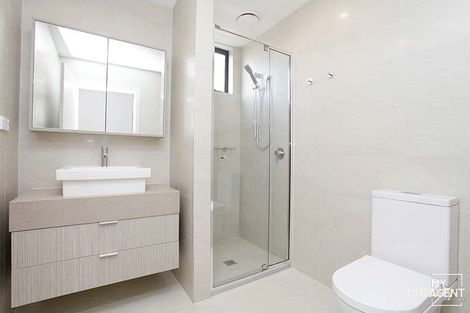 20/2 Monckton Pl, Caroline Springs, VIC 3023