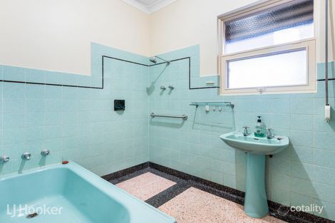 Property photo of 2A Cedar Avenue Campbelltown SA 5074