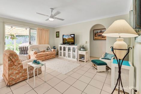 Property photo of 27 Tuena Street Mudgeeraba QLD 4213