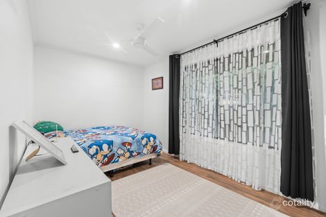 Property photo of 11 Ellen Way Sale VIC 3850