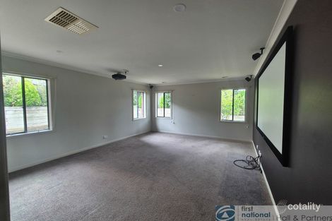 Property photo of 101 Whistler Drive Berwick VIC 3806