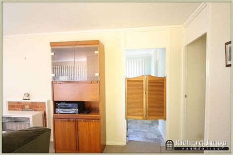 Property photo of 9 Gilbert Street Hackett ACT 2602