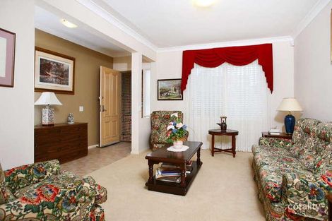 Property photo of 17 Aurora Drive St Ives Chase NSW 2075