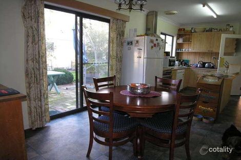 Property photo of 8 Ryan Street Mansfield VIC 3722