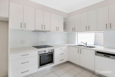 Property photo of 2/622 Vulture Street East East Brisbane QLD 4169