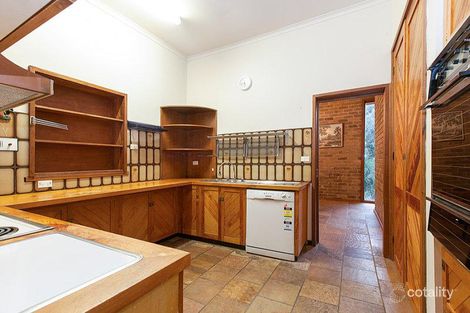 Property photo of 8 Keswick Glen Greensborough VIC 3088