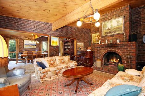 Property photo of 7 Montalbo Road Ringwood North VIC 3134