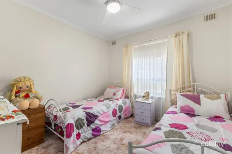 Property photo of 4 Day Street Pooraka SA 5095