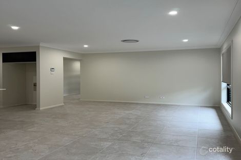 Property photo of 31 Croudace Road Elermore Vale NSW 2287