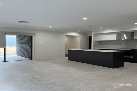 Property photo of 31 Croudace Road Elermore Vale NSW 2287