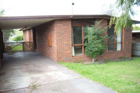 83 Eighth Ave, Rosebud, VIC 3939