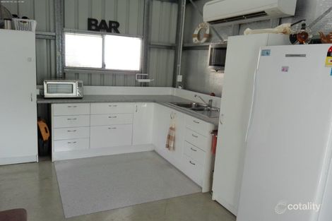 Property photo of 39 Bundesen Avenue Midge Point QLD 4799