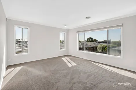 Property photo of 25 Aspect Road Mount Duneed VIC 3217