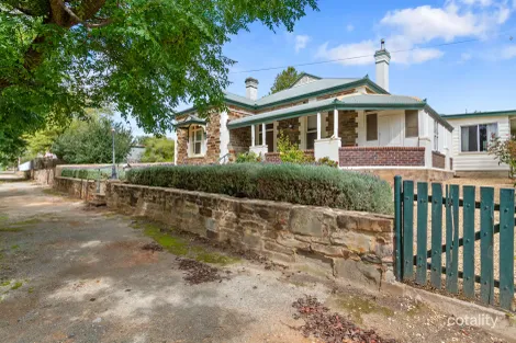 12 Queen St, Burra, SA 5417