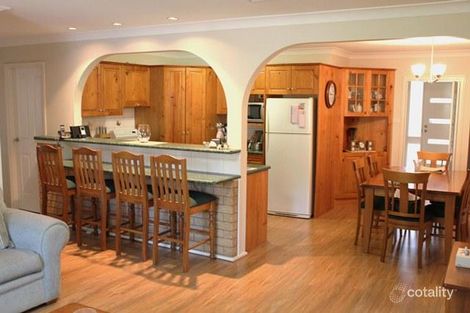 Property photo of 127 The Parkway Bradbury NSW 2560