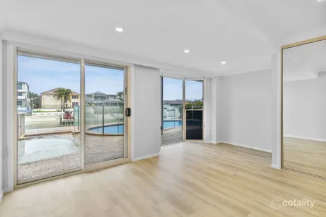 Property photo of 9 Beverley Crescent Broadbeach Waters QLD 4218