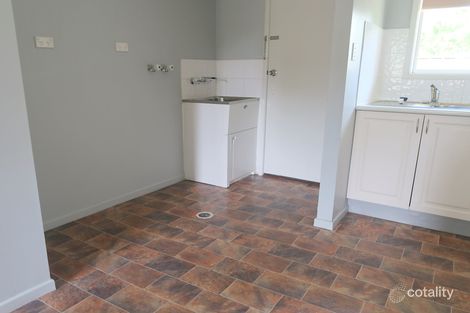Property photo of 1/2 Morse Street Emerald QLD 4720