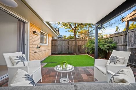 Property photo of 1/15 Park Road Yeronga QLD 4104