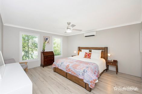 Property photo of 26 Willow Brook View Meadow Springs WA 6210